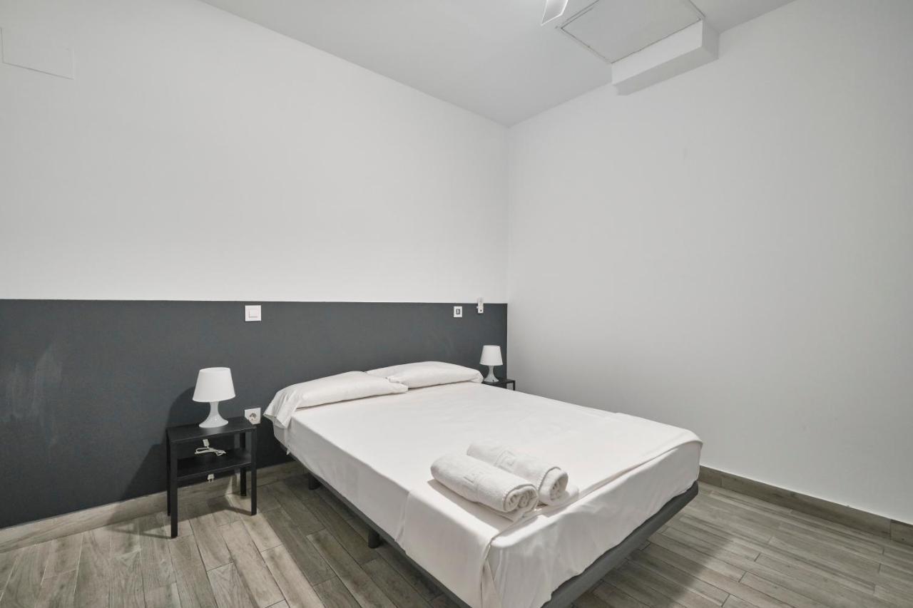 Nunez De Arce Habitaciones マドリード エクステリア 写真