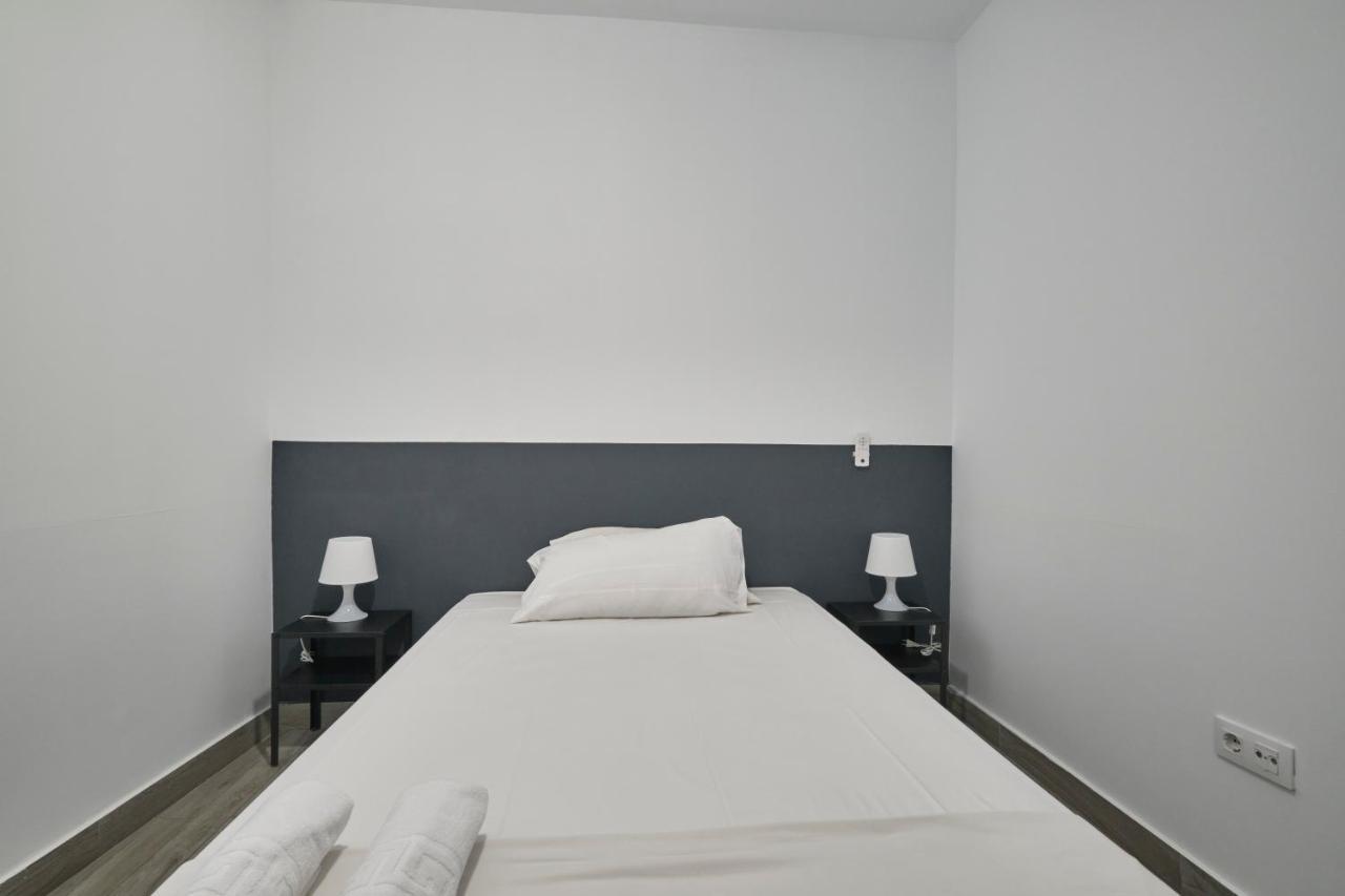 Nunez De Arce Habitaciones マドリード エクステリア 写真