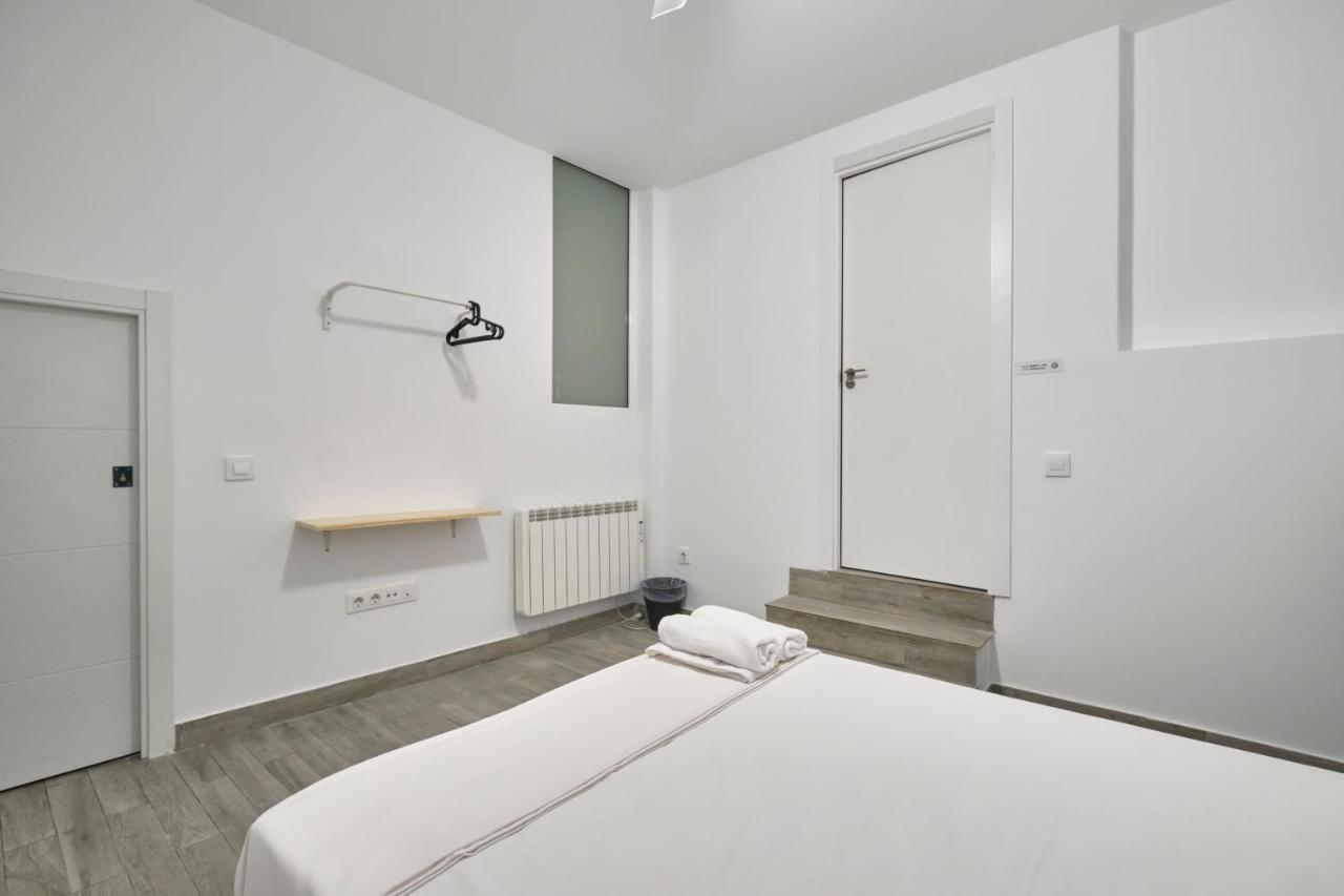 Nunez De Arce Habitaciones マドリード エクステリア 写真