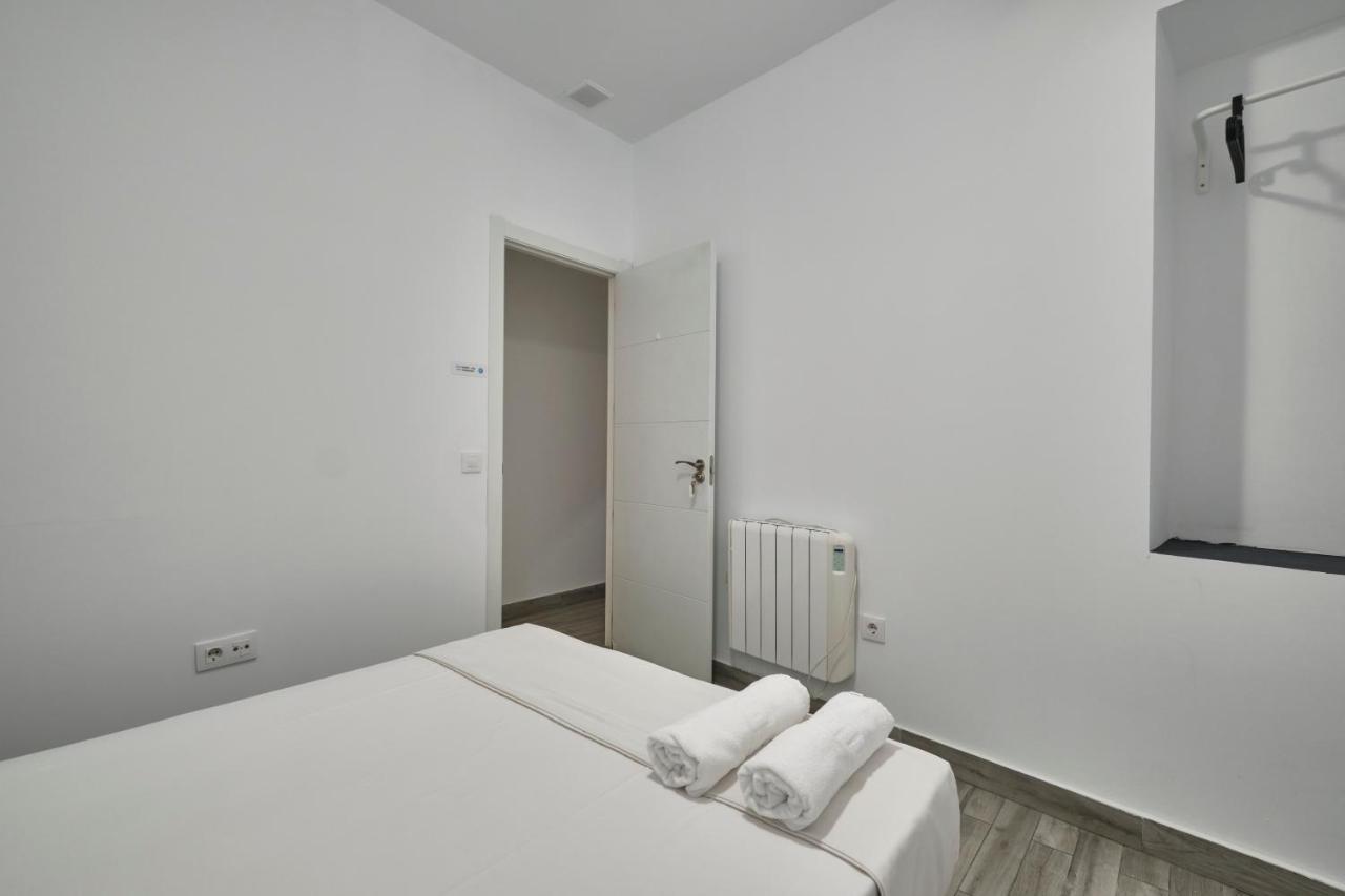 Nunez De Arce Habitaciones マドリード エクステリア 写真