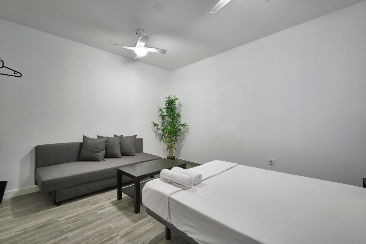 Nunez De Arce Habitaciones マドリード エクステリア 写真